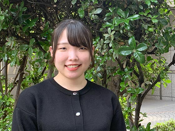 社員名